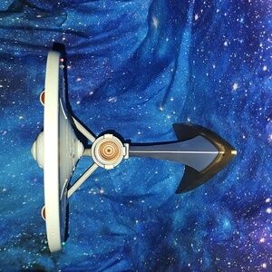 1995 Playmates Classic Star Trek U.S.S. Enterprise NCC-1701